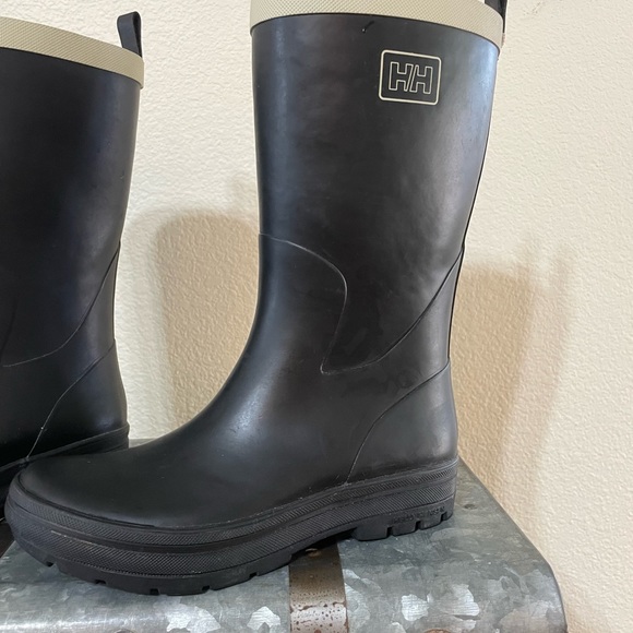 Black Helly Hansen Rubber Boots - Picture 5 of 5